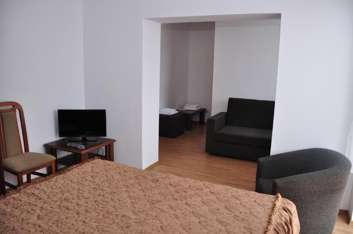 Hotel Oras Zlatna Zewnętrze zdjęcie