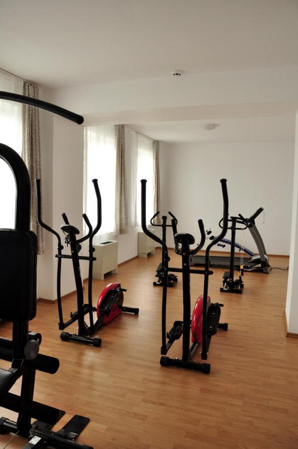 Hotel Oras Zlatna Zewnętrze zdjęcie