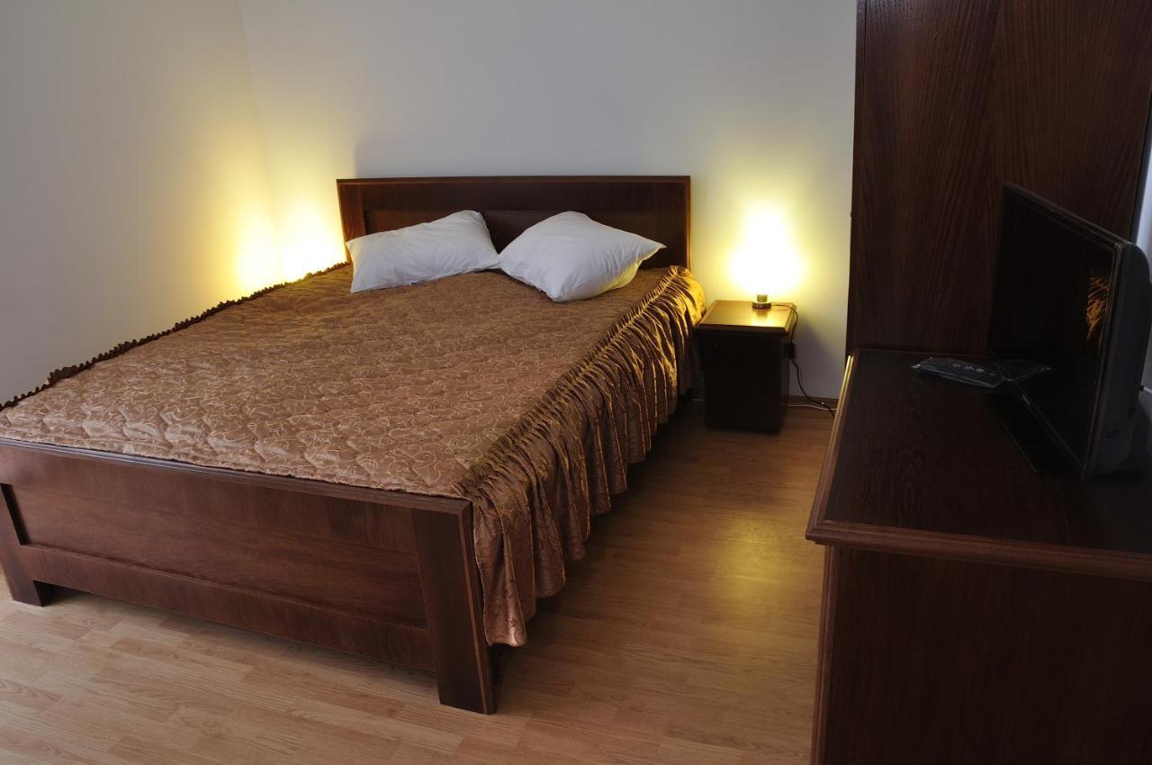 Hotel Oras Zlatna Zewnętrze zdjęcie